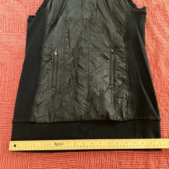 MPG Women’s size medium Black Sleeveless Quilted Top - Picture 11 of 16